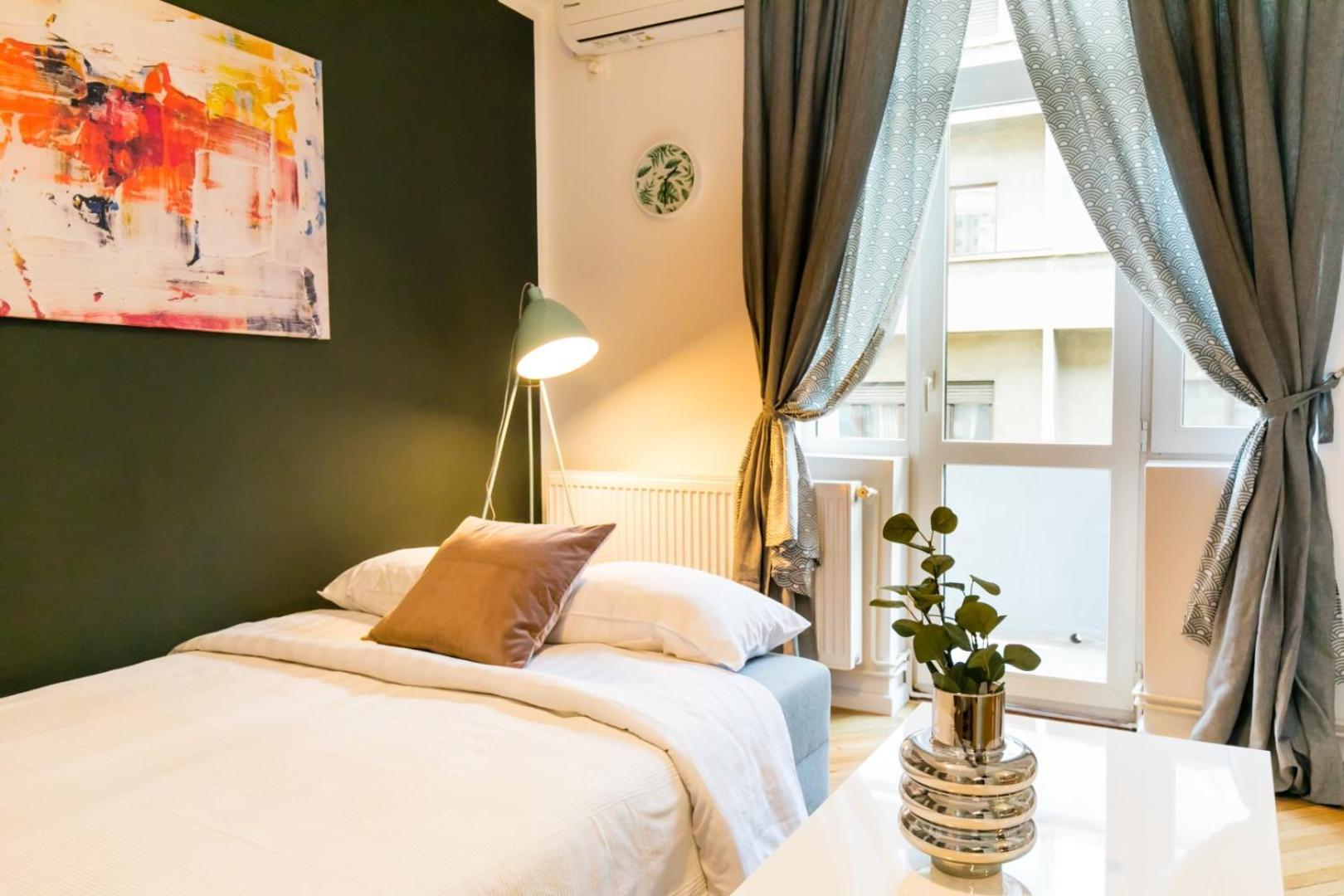 Heart Of The City - Cozy Apartments In Prime Location Bukarest Rum bild